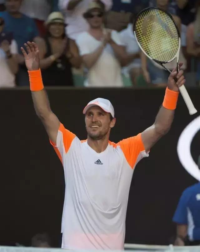 他让外界明 他让外界明